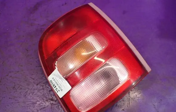 Nissan Micra Rear/tail lights 265501F505