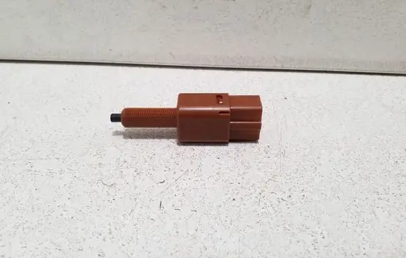 Nissan Navara D23 Brake pedal sensor switch 18730MN