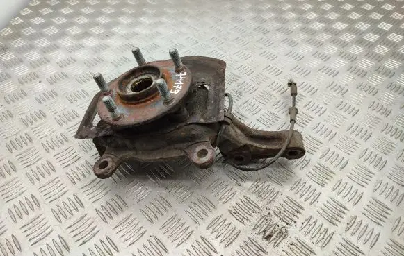 Front wheel hub