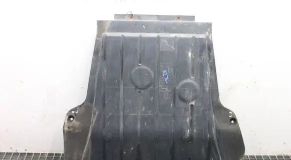 Renault Captur Engine splash shield/under tray 8200540585 8200161848