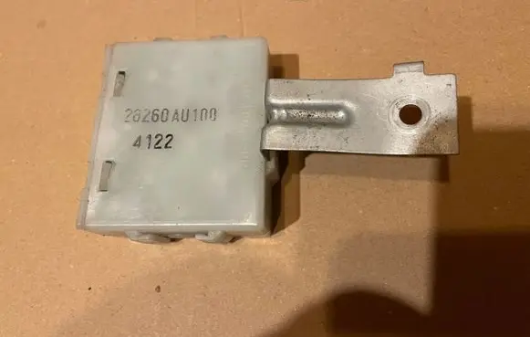 Nissan Primera Other control units/modules 28260AU100 4122