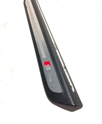Audi Q5 SQ5 Front sill trim cover 8R0853373c