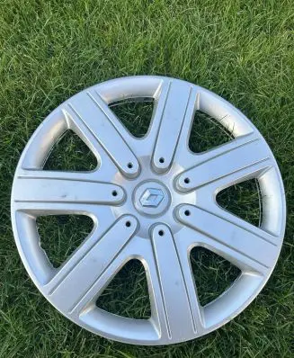 Renault Laguna II R15 wheel hub/cap/trim 7711217579