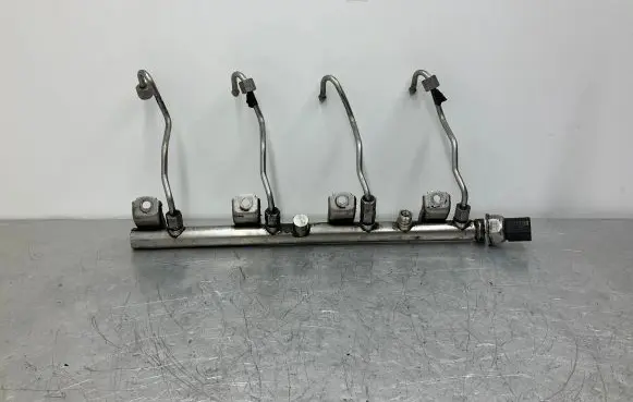BMW 5 F10 F11 Fuel main line pipe 7547599