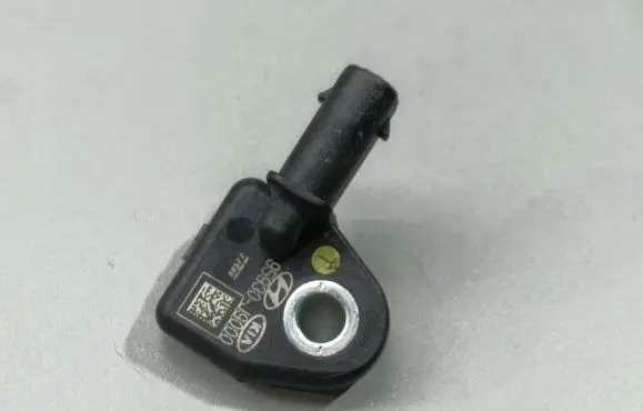 Hyundai Kona I Airbag deployment crash/impact sensor 95930-J900