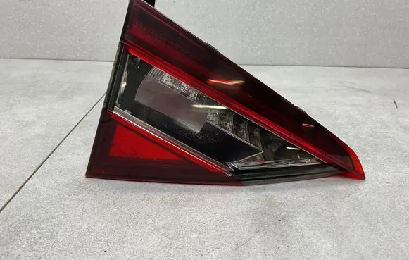 Skoda Superb B8 (3V) Tailgate rear/tail lights 3V5945307D