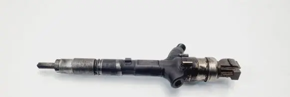 Toyota Corolla E120 E130 Fuel injector 2367027020 05E05472
