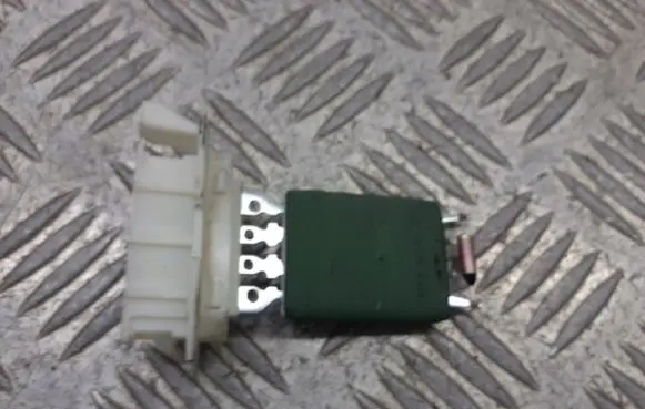 Fiat Croma Heater blower motor/fan resistor 7354651020