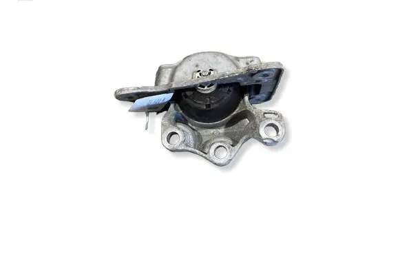 Volvo XC90 Engine mount bracket 31339949