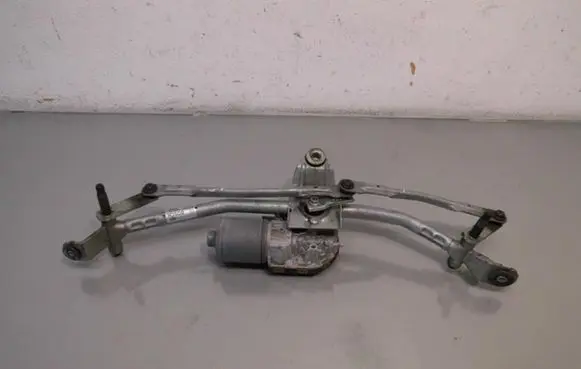 BMW X4 F26 Front wiper linkage and motor