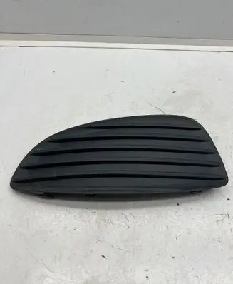 Mercedes-Benz V Class W447 Front bumper lower grill A4478840074 A4478840000