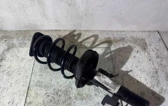 Volvo V40 Front shock absorber/damper