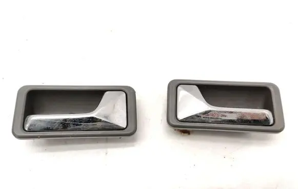 Mazda 929 Rear door interior handle
