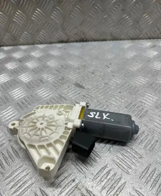 Mercedes-Benz SLK R172 Front door window regulator motor A2078200642 934531102