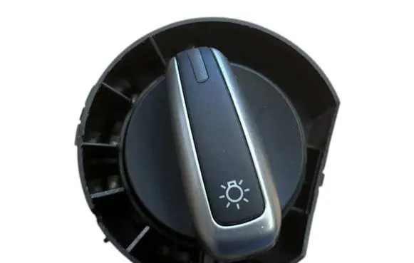 Audi Q3 8U Light switch 8X2941531AD 10022934