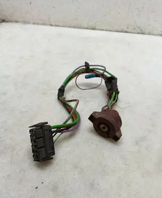 BMW 5 E34 Ignition lock contact 18288781 AMP18288781 828878