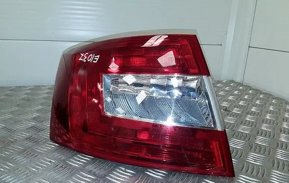 Skoda Octavia Mk3 (5E) Rear/tail lights 086651928