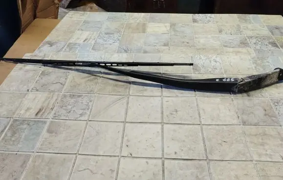 Honda FR-V Windshield/front glass wiper blade 1774
