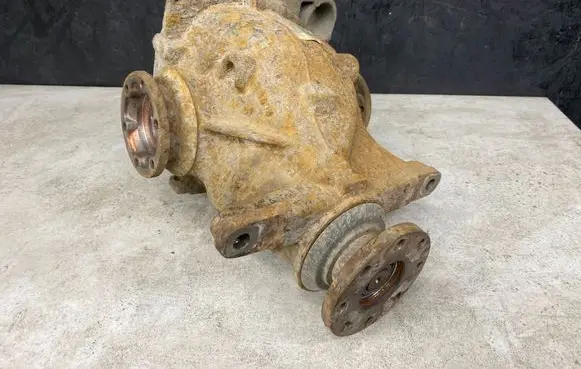 BMW 3 E90 E91 Rear differential 7524325 8807071205570002