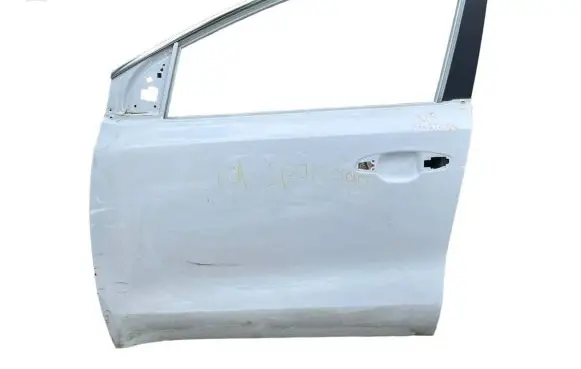 KIA Sportage Front door