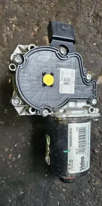 Iveco Daily 6th gen Wiper motor brak