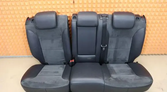 Mercedes-Benz ML W164 Second row seats 