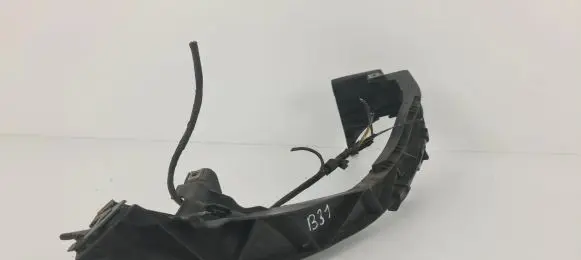 BMW 1 E81 E87 Headlight/headlamp mounting bracket 57590000 2001296