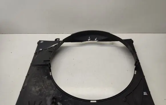 Nissan Terrano Radiator cooling fan shroud 214767F001