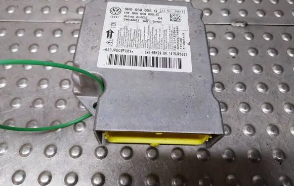 Audi Q5 SQ5 Airbag control unit/module S26380769 8R0959655G