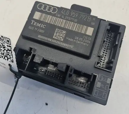 Audi Q7 4L Door control unit/module 4L0959792B