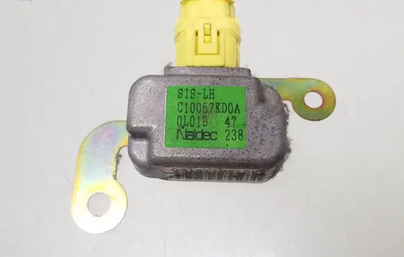 Mazda Premacy Airbag deployment crash/impact sensor C10057KD0A