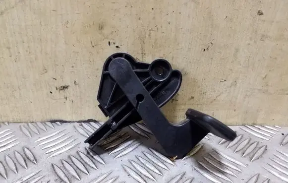 Seat Exeo (3R) Engine bonnet (hood) release handle 8E2823533B