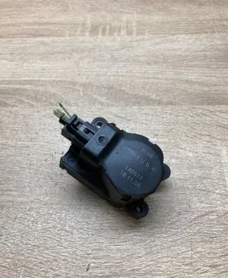 Peugeot 307 Air flap motor/actuator H1959U EAD512