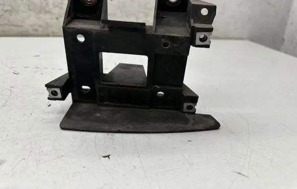 Porsche Macan (95B) Blind spot radar bracket