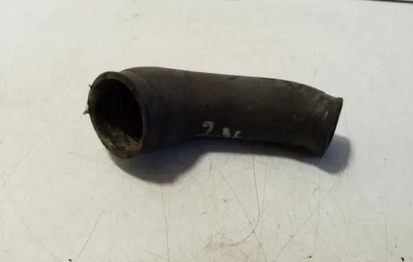 Opel Frontera A Engine coolant pipe/hose 