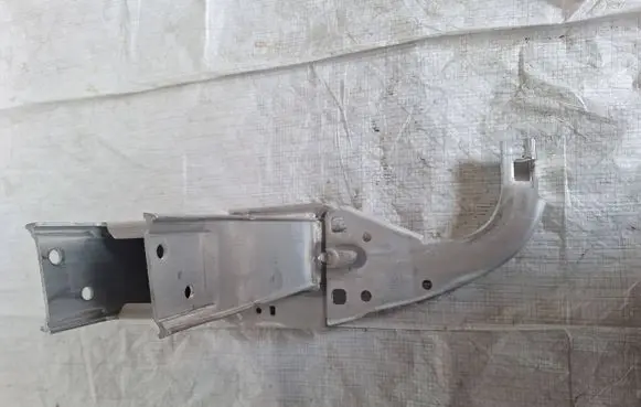 Audi A6 S6 C7 4G Front bumper shock/impact absorber 4G0807134F