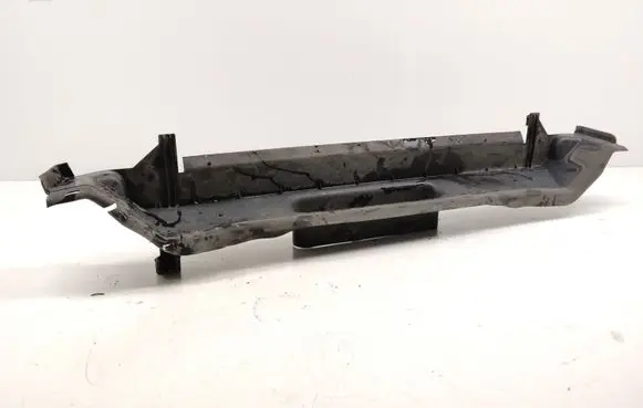 Mercedes-Benz Vito Viano W447 Intercooler air guide/duct channel A4475050600