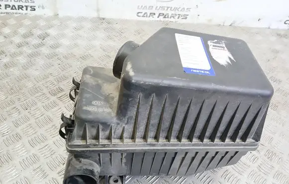 KIA Carens I Air filter box 0K2KB13320