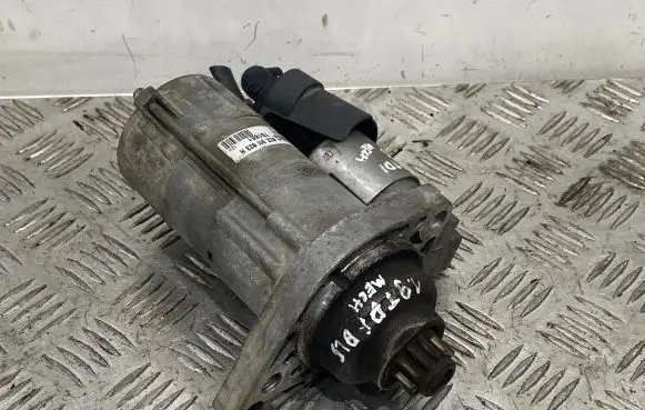 Volkswagen Golf V Starter motor 02Z911023H TS18E1