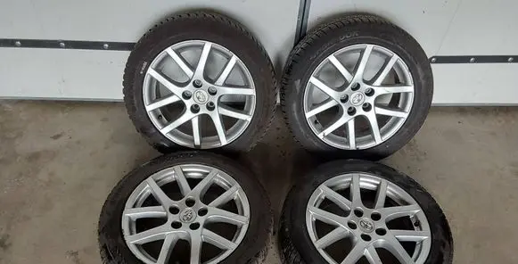 Toyota Verso R17 alloy rim