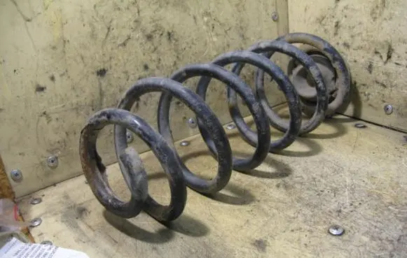 Audi A3 S3 8L Rear coil spring