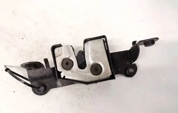 Volvo S60 Seat back rest lock catch 
