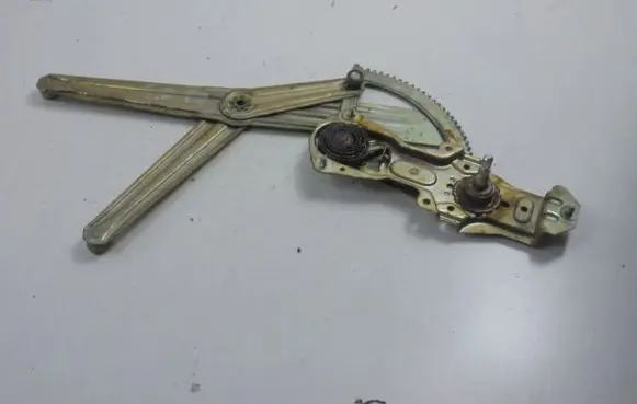 Mercedes-Benz C W205 Front door manual window regulator 