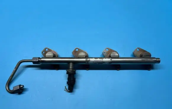 Mercedes-Benz GLA W156 Fuel main line pipe A2700780645 A2700701400
