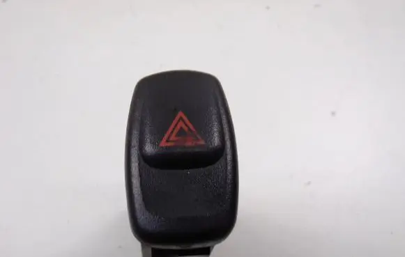 KIA Shuma Hazard light switch