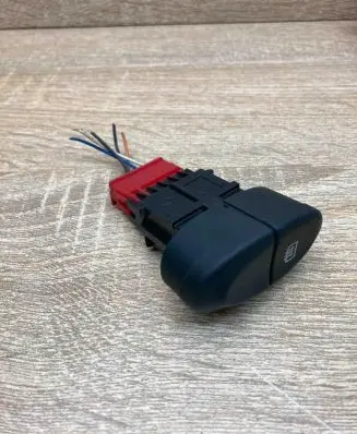 Renault Scenic I Windscreen/window heater switch WithPlug