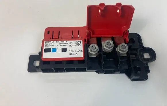 BMW i4 Current control relay 8717954