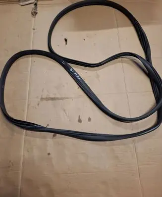Ford B-MAX Rubber seal loading door 