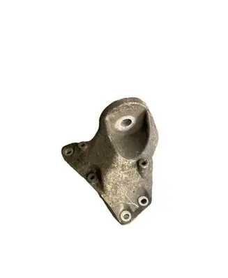 Audi A6 S6 C6 4F Gearbox mounting bracket 4F0389113