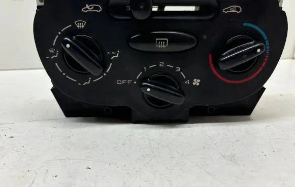 Peugeot 206 Climate control unit 64138